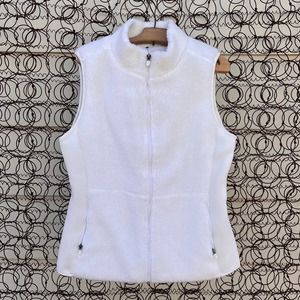 Fabletics white plush fleece zip up vest